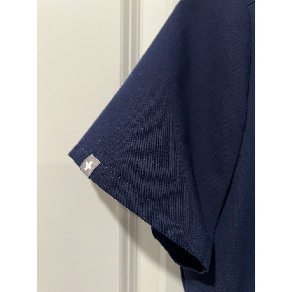 FIGS Navy Blue Scrub Set Casma Top Zamora Jogger Technical Collection Womens S - Picture 11 of 14